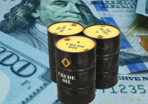 Cena ropy mocno rośnie po słowach Donalda Trumpa. Blisko kluczowej bariery