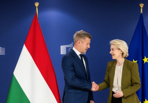 Skończyło się spotkanie von der Leyen i Magyara. 