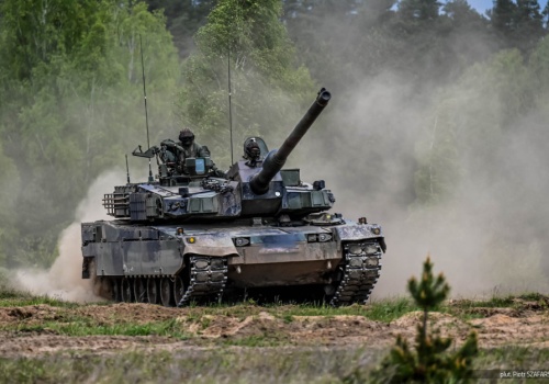 Poligon, nowe hale i maszyny. Polski zakład inwestuje w nowoczesne centrum produkcji pancernej