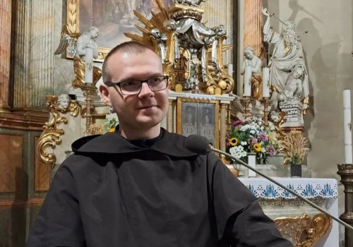 Zakonnik więziony przez reżim w Mińsku wrócił do Polski. 