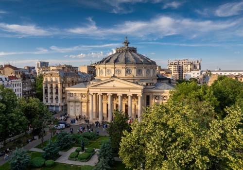 🏛️ Odkryj Bukareszt w supercenie ✨ Loty i hotel w centrum ze śniadaniami za… 425 PLN 😱🤩