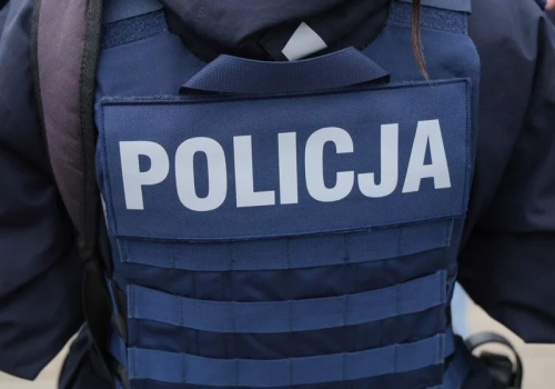 Gwałt na komendzie w Piasecznie. Zwrot w sprawie policjanta