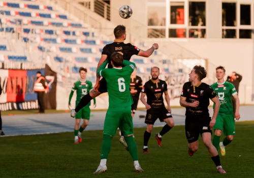 Broń jedzie do Mławy. Debiut Dziewickiego w meczu o wielką stawkę