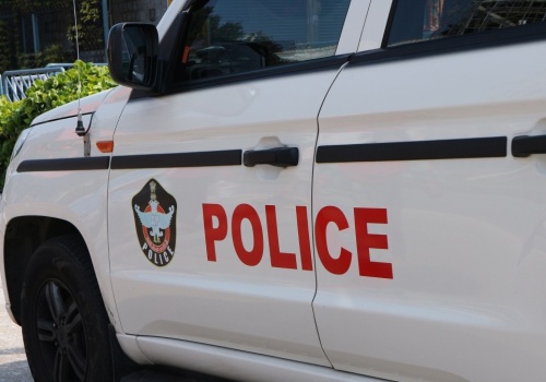 Zawaliła się ściana szpitala w Indiach. Zginęło siedem osób