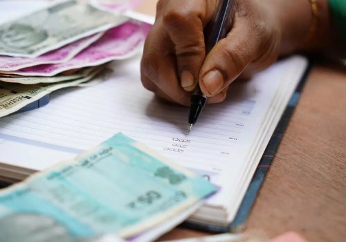 Lukratywne stanowiska tylko dla imigrantów? Waszyngton na wojnie z potentatem AI, usług w chmurze