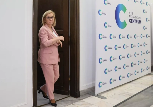 Hennig-Kloska do dymisji? Wyraźny sygnał przed kluczowym głosowaniem. Sondaż dla „Wprost”