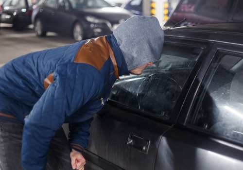 Jak zabezpieczyć auto przed kradzieżą? Tych metod boją się złodzieje
