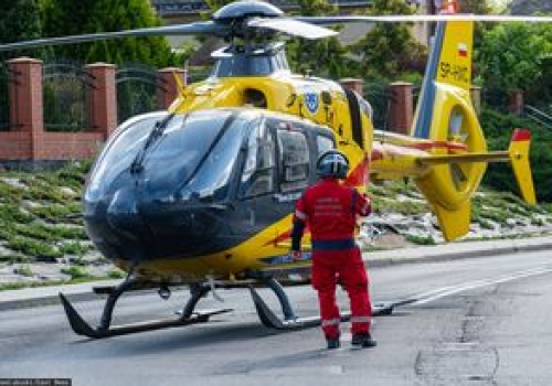 Atak nożownika w urzędzie gminy. Napastnik czekał z dwoma nożami