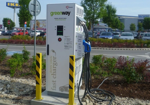 Ładowanie EV taniej o 20% – majowa promocja GreenWay Polska