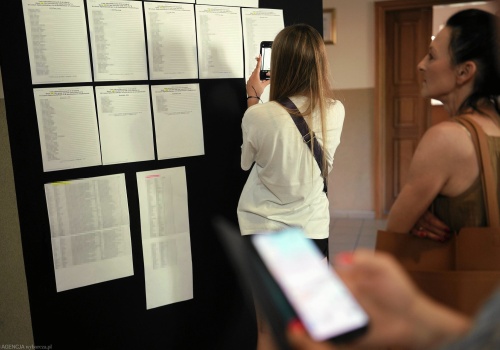 Co zrobić, by dostać się na medycynę? Bez tych przedmiotów na maturze trudno myśleć o rekrutacji