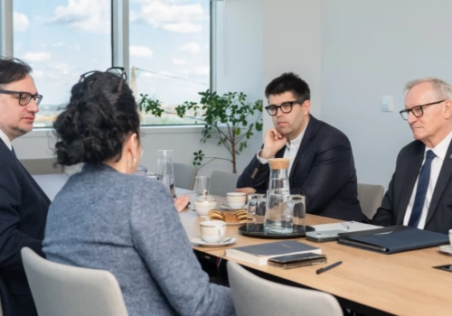 Czy zbieranie danych o zarobkach lekarzy przez PESEL jest bezpieczne? Głos Łukasza Jankowskiego i UODO