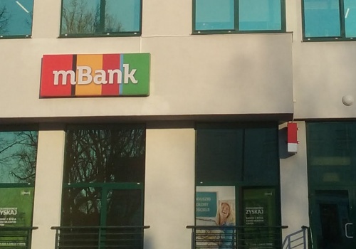 mBank miał 953 mln zł zysku netto, 17,5% ROE w pierwszym kwartale 2026 roku