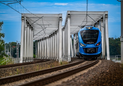 Majówka z Kolejami Śląskimi – specjalna oferta i więcej połączeń