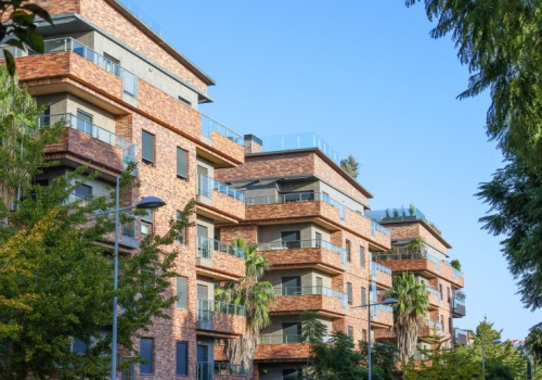 Rynek mieszkań się dzieli. Podmiejskie lokalizacje już nie zawsze wygrywają