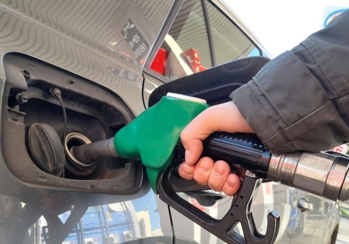 Tyle będą kosztować paliwa w majówkę. Nie ma dobrych wieści