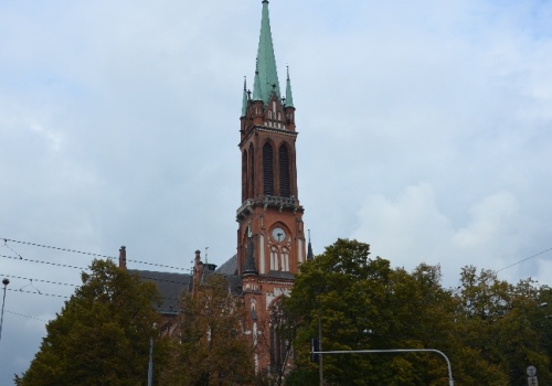 Tragiczny los kościoła Św. Wojciecha w Warszawie