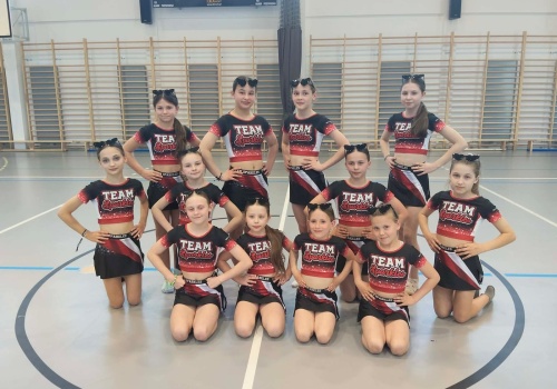 Pomóż drużynie Mini Sparkles w wyjeździe do Lizbony