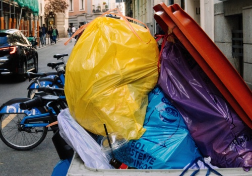 14 ton surowców na osobę i rosnąca góra śmieci. Europa wciąż działa „po staremu”