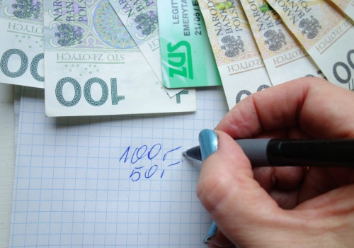 ZUS podniesie emerytury o połowę. Ważny jest rok urodzenia