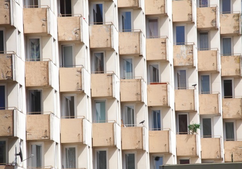 Nowa opłata dla mieszkańców mieszkań socjalnych? Koniec z tanimi mieszkaniami dla bogatych