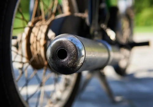 Ponad 4 promile na motorowerze! Skrajna nieodpowiedzialność pod Olsztynem