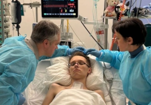 17-letni Dominik, który wpadł pod pociąg, wraca do domu. 