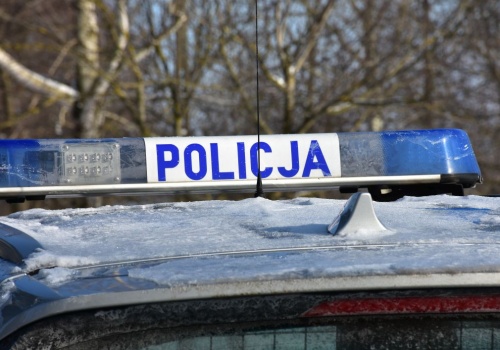 Brutalny atak w urzędzie. Wójt zaatakowana nożem podczas spotkania z mieszkańcami