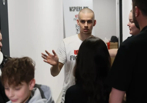 Łatwogang wydał oświadczenie. 