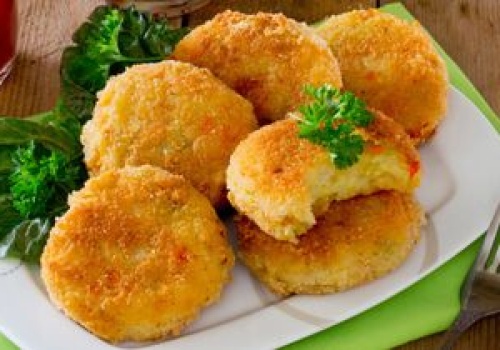 Kotlety biedaka zrób, gdy portfel świeci pustkami. Są tanie, a cała rodzina naje się do syta