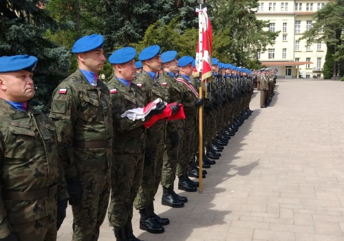 Bydgoski garnizon uczcił Święto Flagi Państwowej i Konstytucji 3 Maja