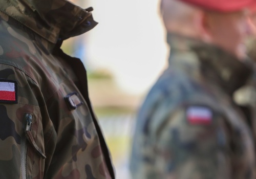 Świat się zbroi. Padł rekord. Polska poza pierwszą 