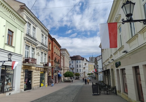Tarnów patriotycznie przyozdobiony