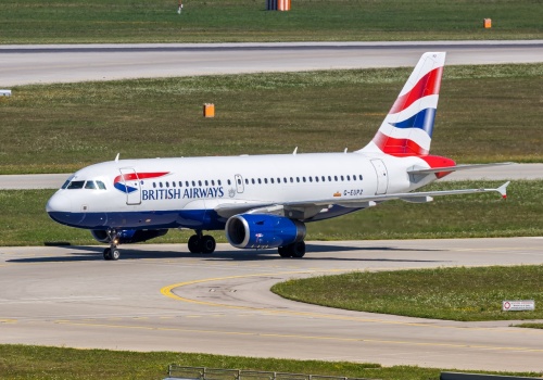 Robisz zdjęcia stewardesom albo nagrywasz w samolocie? Będziesz miał problemy