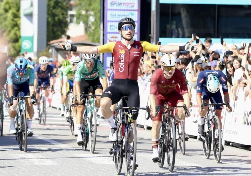 Zaskakująca nagroda dla Polaka po etapie w Turcji. 