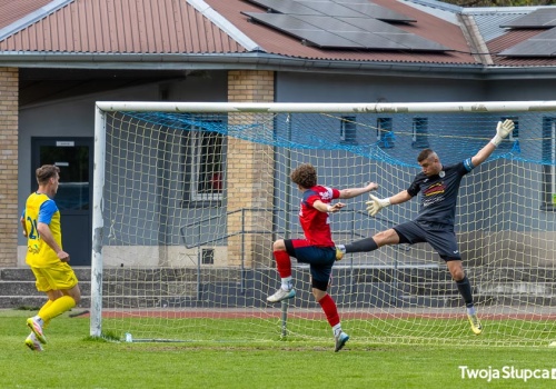 Majówka wjechała za szybko. Kompromitacja przy Gajowej.