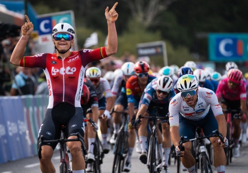 Giro d’Italia 2026: Arnaud De Lie wystartuje, ale nie ukończy wyścigu