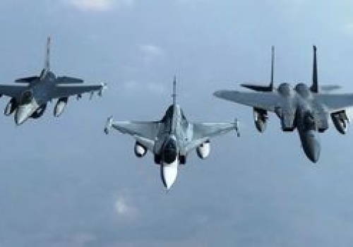 Konfrontacja Gripenów E z F-35. Ćwiczenia Salitre 2026