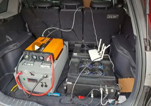 Fałszywe SMS-y wysyłane na masową skalę. Mogą dotrzeć do tysięcy urządzeń jednocześnie