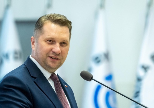 Czarnek założy własne stowarzyszenie?! Zdumiewające ustalenia mediów
