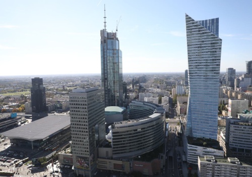 Polska dąży do klubu wielkich, ale skrywa problemy. Niemiecki dziennik o rządach Tuska