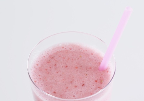 Mieszam kefir i wiosenne warzywo. Łatwiej gubię zbędne kilogramy