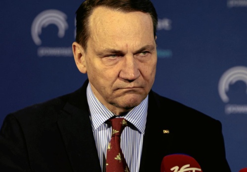 Spięcie Radosława Sikorskiego z człowiekiem Putina. Poszło o Kaję Kallas. 