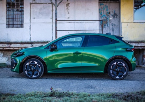 Renault liderem sprzedaży nowych samochodów osobowych we Francji. Wyniki sprzedaży kwiecień 2026
