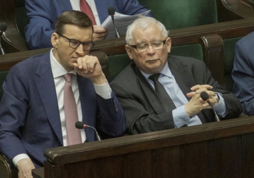 Morawiecki ma się czego bać