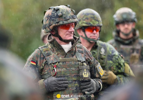 Był dowódcą korpusu NATO w Szczecinie. Ostrzega przed zagrożeniem w regionie Bałtyku. 