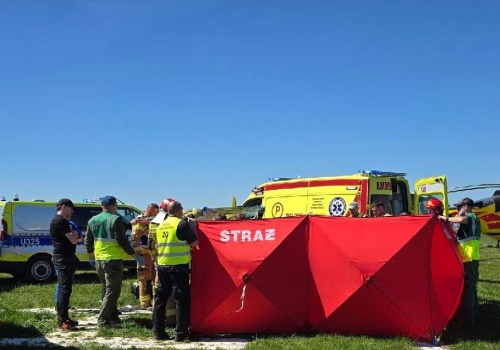 Tragedia na lotnisku w Lesznie. Zginął 39-letni spadochroniarz
