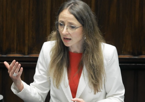 Ministerstwo zapowiada zmiany w sprawie śmieciówek. 
