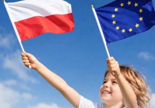 1 maja – 22. rocznica przystąpienia Polski do Unii Europejskiej. Święto Pracy