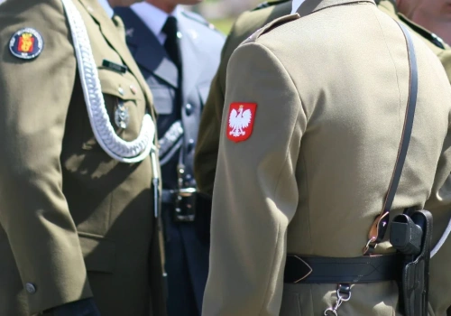 Celnicy doczekali się. Rząd wyrówna emerytury