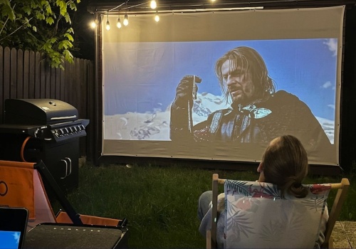 Zrobiłam kino plenerowe za grosze. Potrzebowałam tylko dwóch rzeczy
